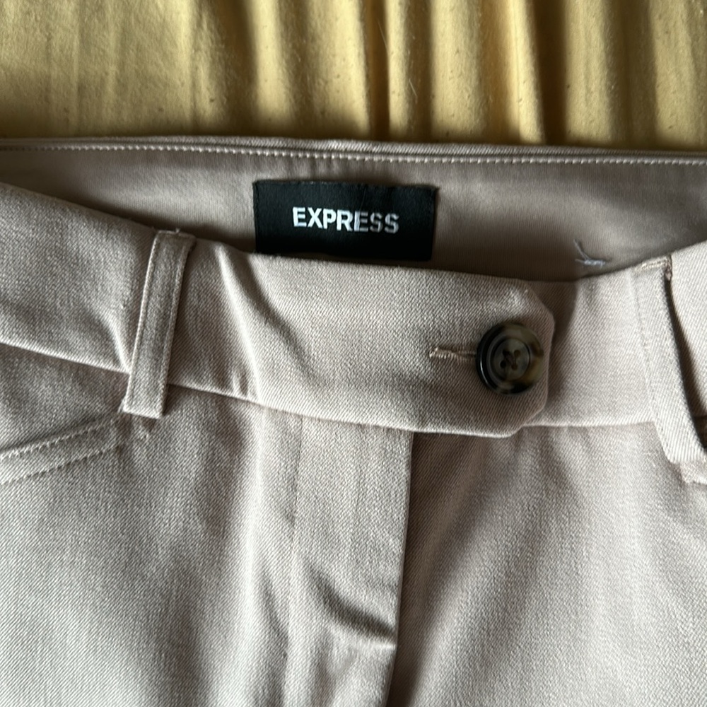 Express pants - Picture 3 of 4